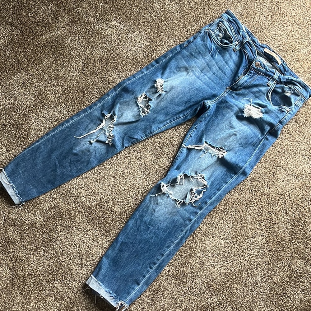 Joes size 27 oversized “Boyfriend Slim Crop” jeans.